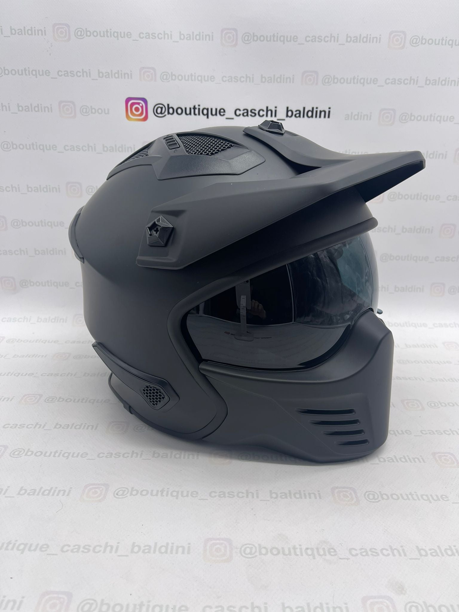 Bayard draco matt black