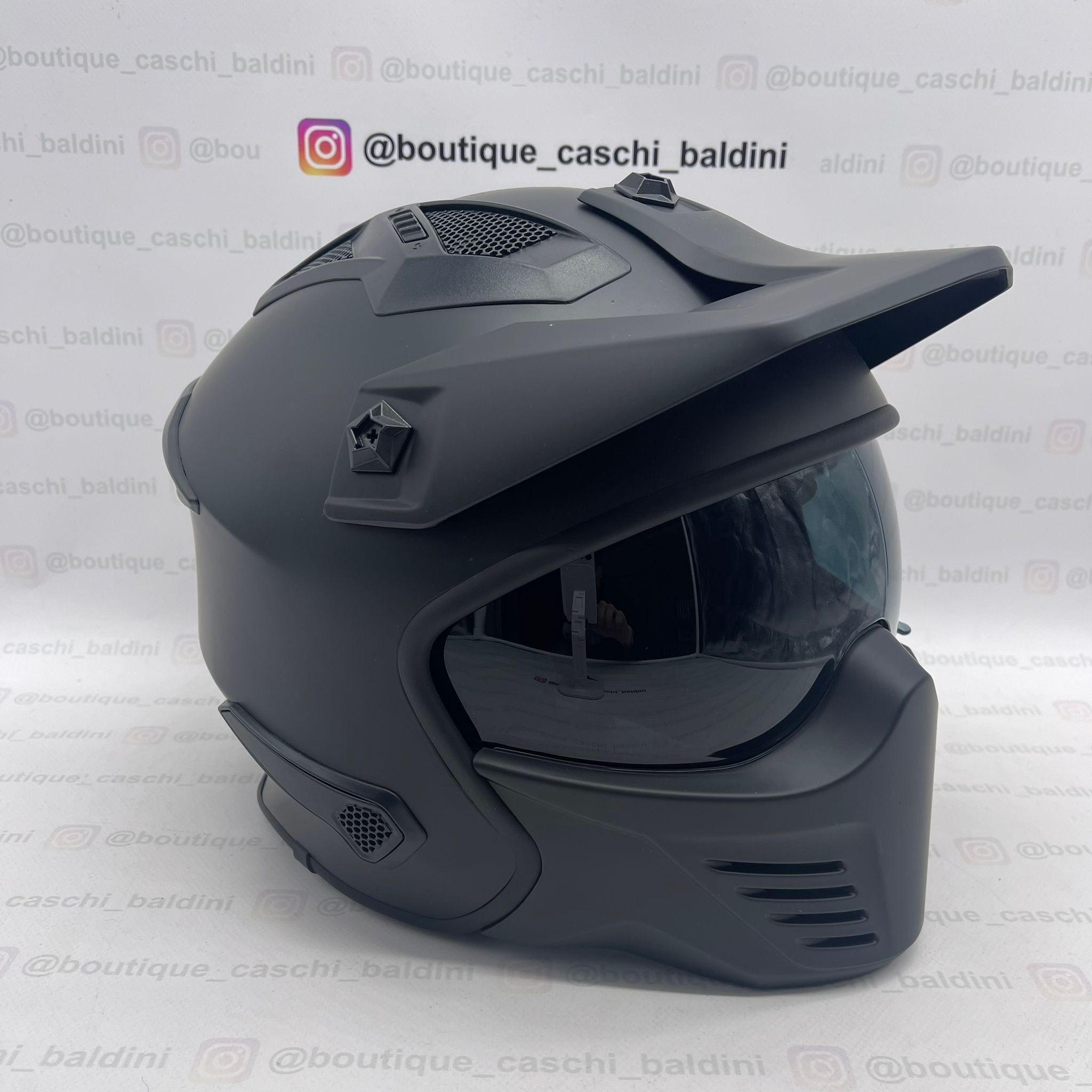 Bayard draco matt black