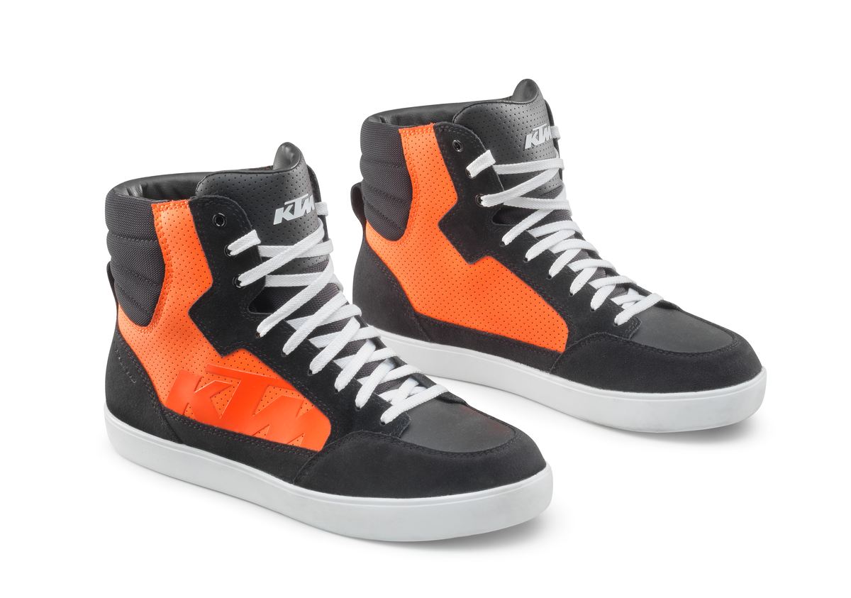 J-6 AIR SHOES KTM 3PW23000090